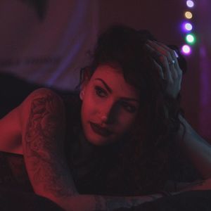 Meet your Posher, Desiree